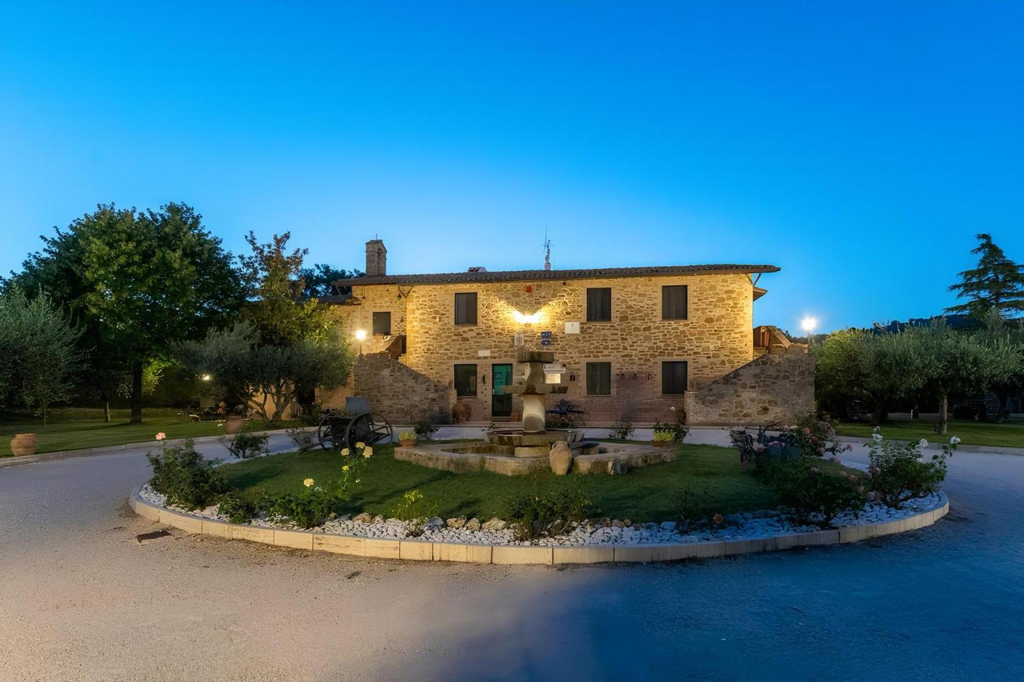 Santa Maria Degli Ancillotti Guest House Petrignano Eksteriør bilde