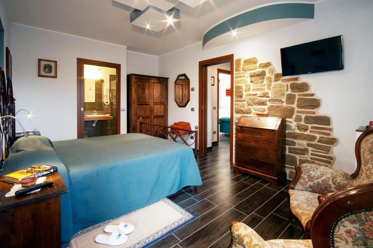 Santa Maria Degli Ancillotti Guest House Petrignano Eksteriør bilde